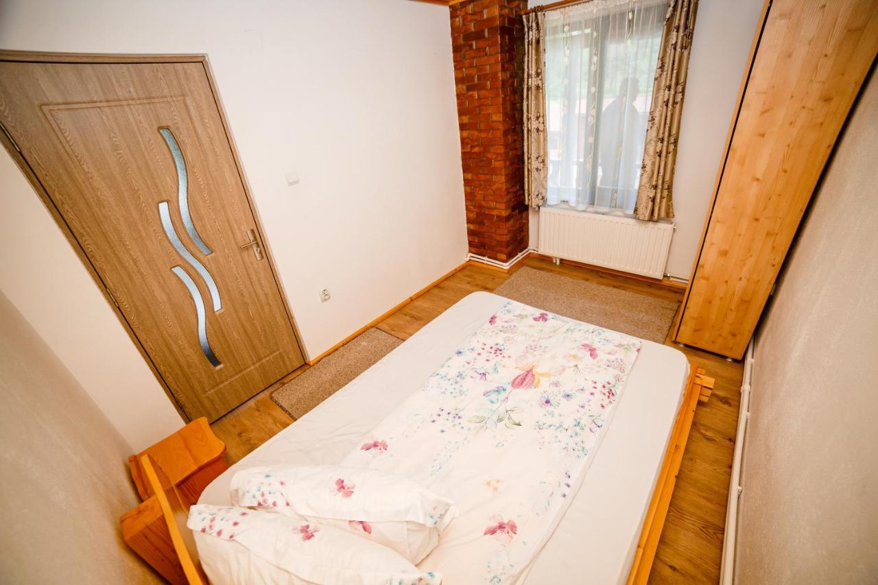 Casa Tudor Topliţa Exterior foto